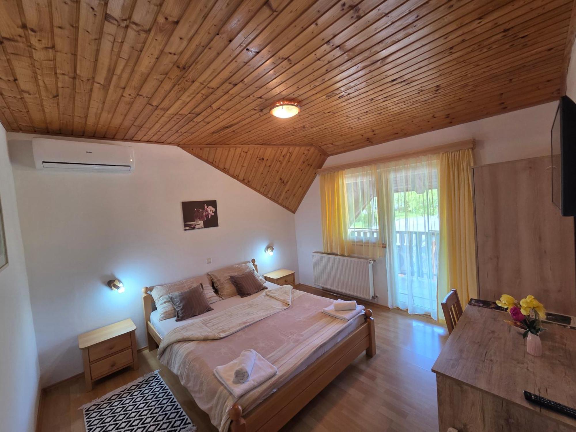 Apartman & Sobe Orhideja Смолянац Экстерьер фото