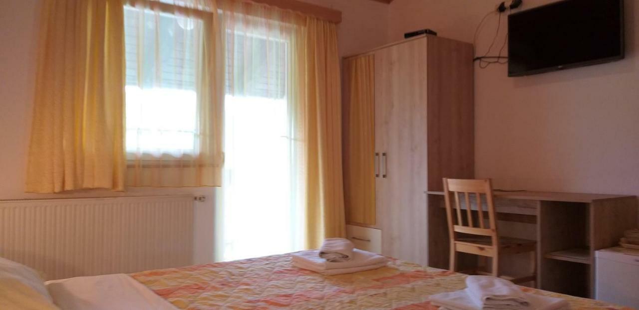 Apartman & Sobe Orhideja Смолянац Экстерьер фото