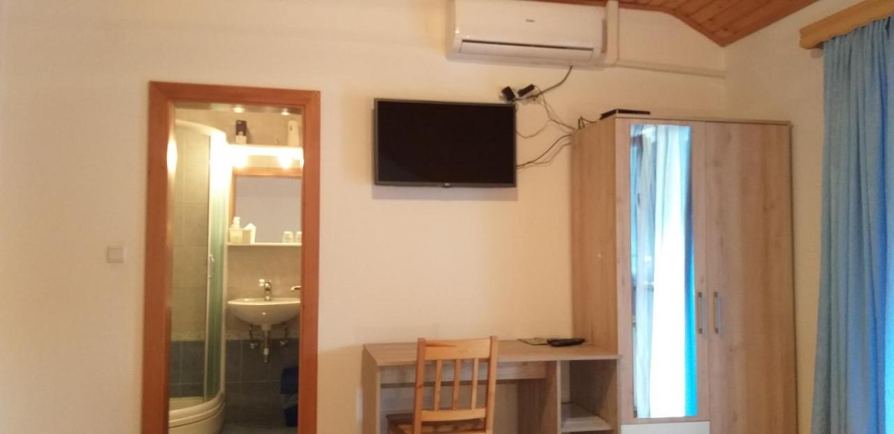 Apartman & Sobe Orhideja Смолянац Экстерьер фото