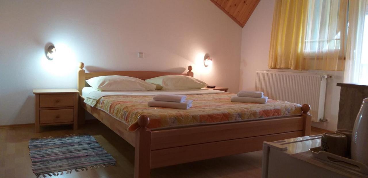 Apartman & Sobe Orhideja Смолянац Экстерьер фото